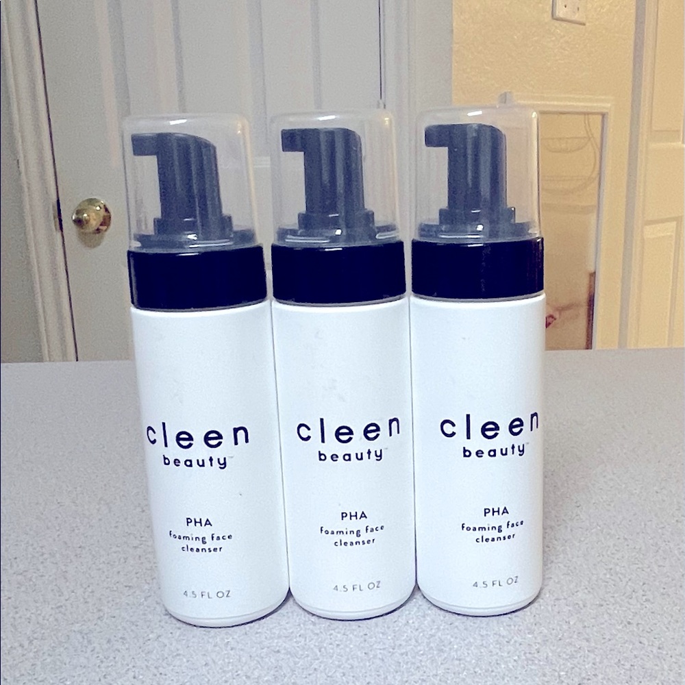 Set of three Cleen  foaming face cleanser